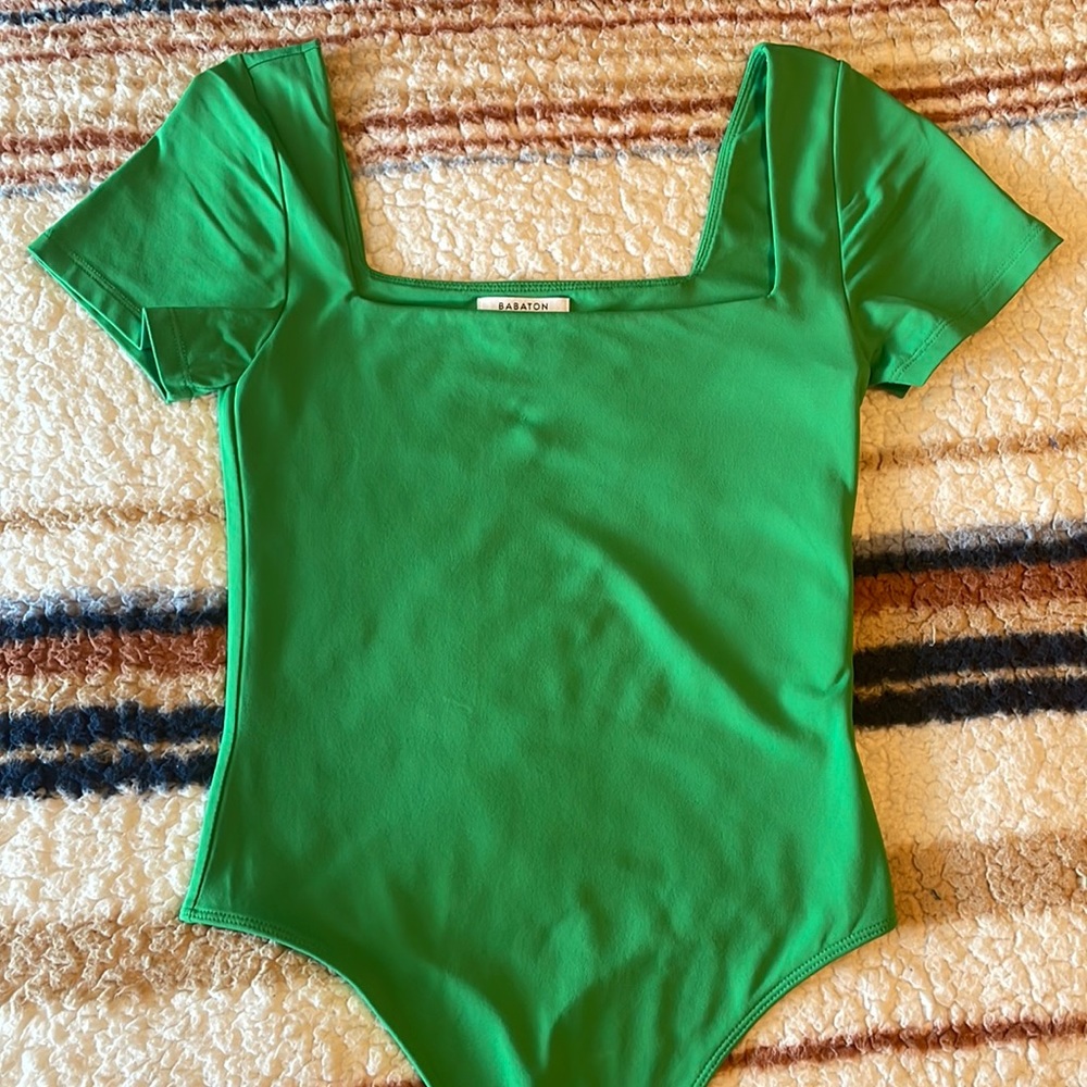 Babaton Contour Squareneck Bodysuit